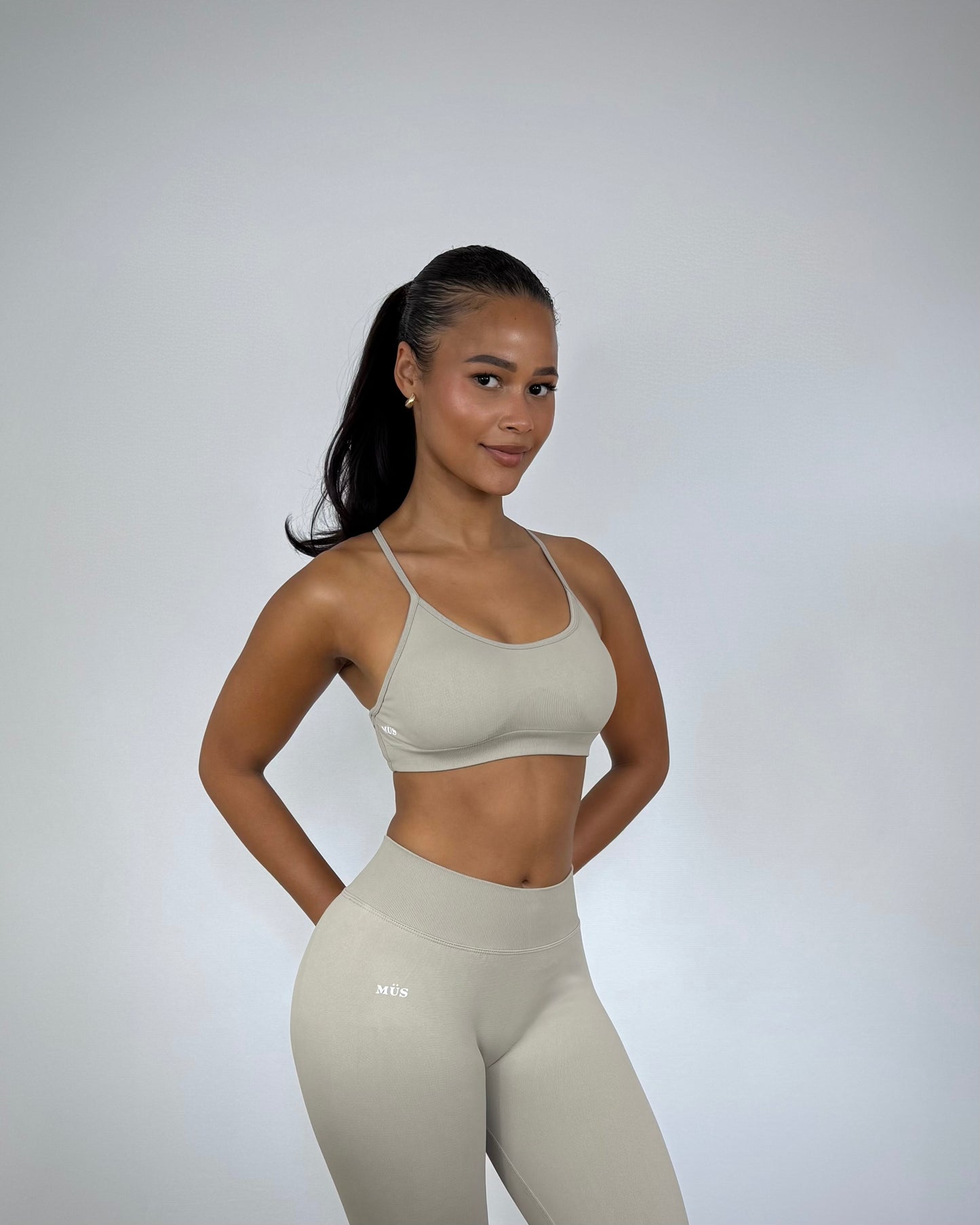 Pure Form Crop