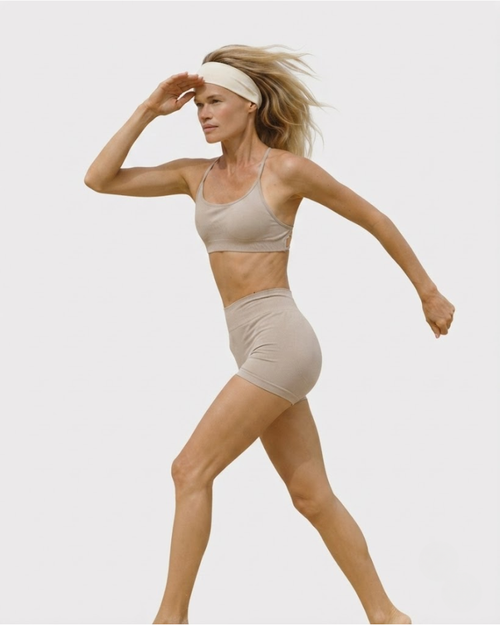 Pure Form Crop