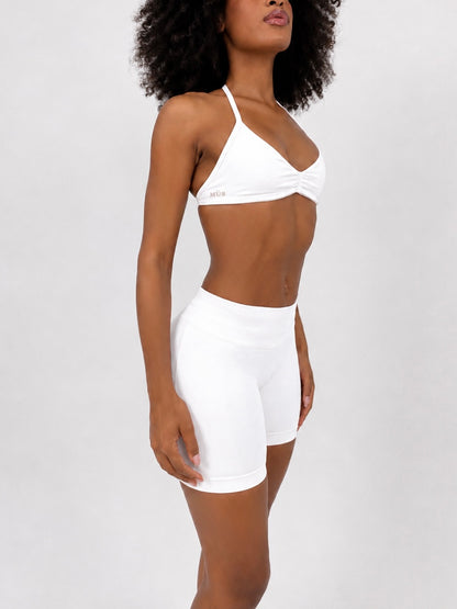 Form Crop - White