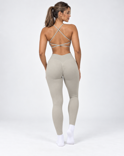 Pure Form Crop