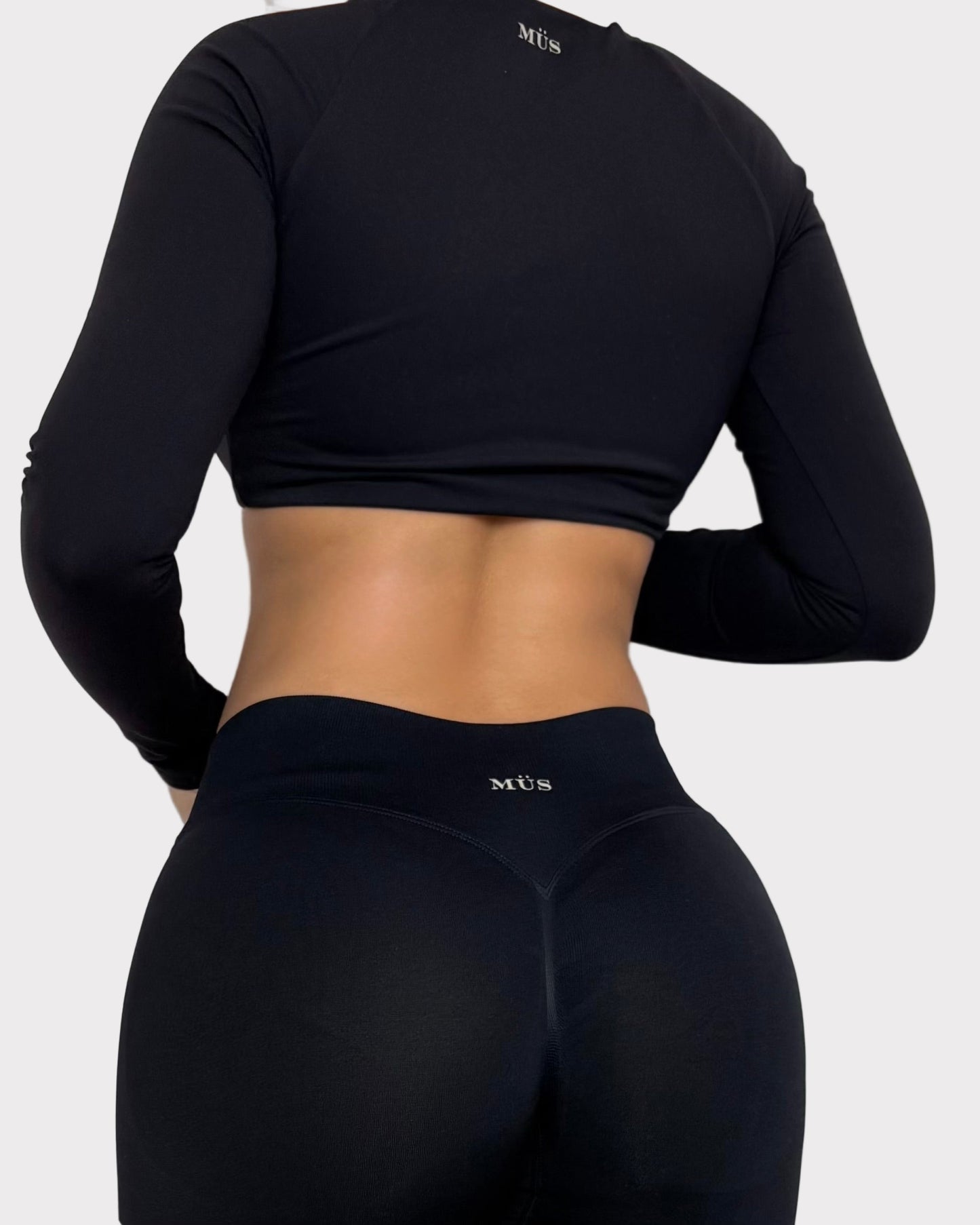 Comfy Form Top - Noir